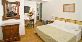 Hotel Villa Paradiso | Sicilya - Messina (vilayet) - Taormina Sahili - Taormina - Taormina Kent Merkezi