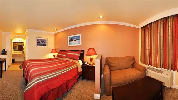 Rodeway Inn & Suites Oakland | Kaliforniya - Oakland (ve civarı) - Oakland