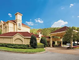 La Quinta Inn & Suites Birmingham Hoover | Alabama - Birmingham (ve civarı) - Bessemer - Hoover