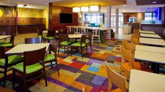 Fairfield Inn & Suites by Marriott Wentzville | Missouri - St. Louis (ve civarı) - Wentzville