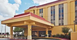 La Quinta Inn & Suites Memphis Airport Graceland | Tennessee - Memphis (ve civarı) - Memphis