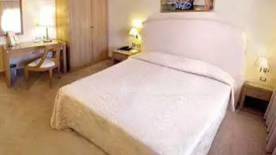 Hotel Touring | Emilia-Romagna - Modena (vilayet) - Carpi