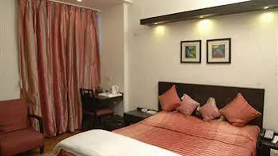 Rockland Hotel - Panchsheel Enclave | Batı Delhi - Ulusal Eyalet Başkenti Delhi - Delhi (ve civarı) - Yeni Delhi