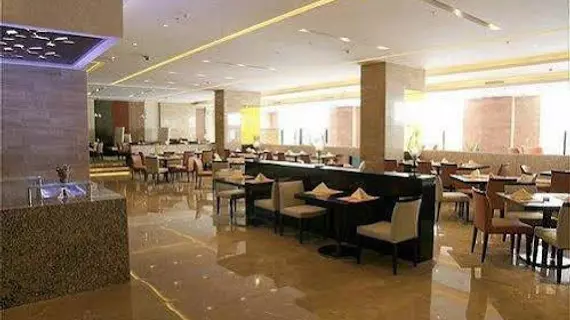 Holiday Inn Shanghai Jinxiu | Şanghay (ve civarı) - Şangay