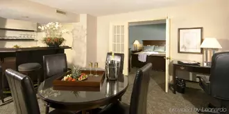 StationPark All Suite Hotel