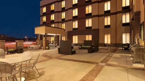 Home2 Suites by Hilton Denver West / Federal Center | Kolorado - Denver (ve civarı) - Lakewood