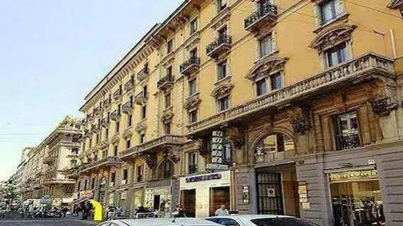 Hotel Aurora | Lombardy - Milano (ve civarı) - Milano - Merkez İstasyonu