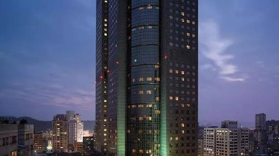 Shangri-la's Far Eastern Plaza Hotel, Taipei | Taypey (ve civarı) - Taypey - Daan