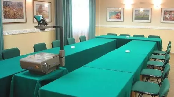 Hotel Redebora | Sicilya - Messina (vilayet) - Torregrotta