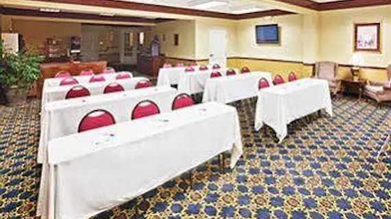 Days Inn & Suites Tahlequah | Oklahoma - Muskogee (ve civarı) - Tahlequah