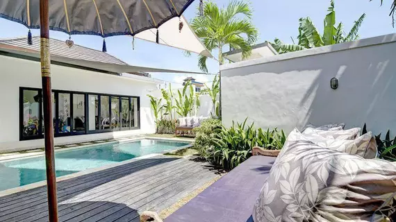 Villa Ema Seminyak | Bali - Badung - Günbatımı Yolu