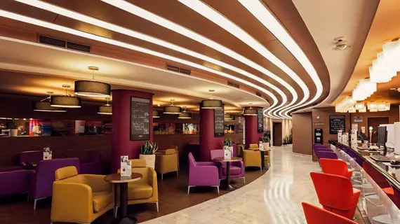 Mercure Budapest City Center | Pest County - Budapeşte (ve civarı) - Budapeşte Kent Merkezi - Belváros - Lipótváros