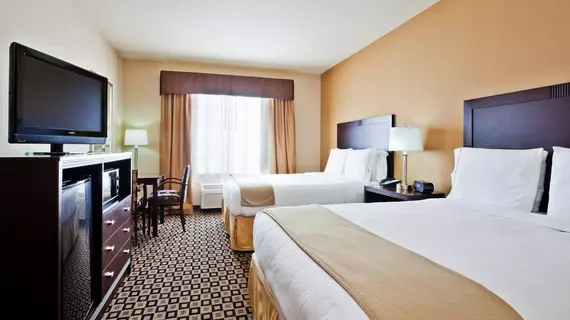 HOLIDAY INN EXPRESS & SUITES C | New Mexico - Clovis (ve civarı) - Clovis