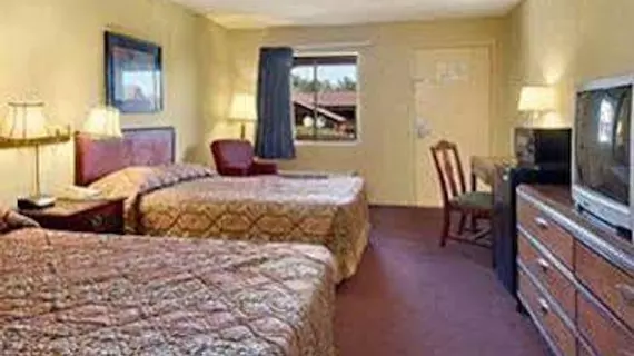 Country Hearth Inn & Suites Marietta | Georgia - Atlanta (ve civarı) - Marietta