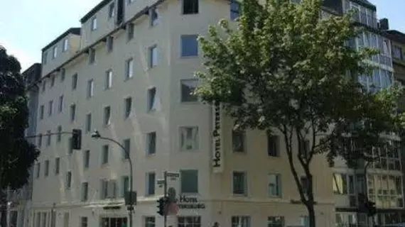 Hotel Petersburg | Kuzey Ren-Westfalia - Düsseldorf (ve civarı) - Düsseldorf - Friedrichstadt