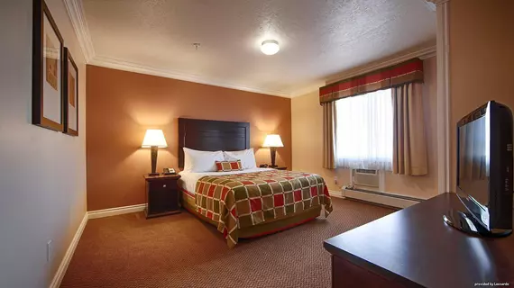 Best Western PLUS Mirage Hotel and Resort | Alberta - High Level