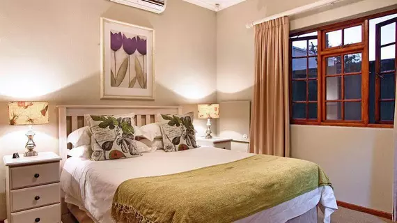 Apple Tree Guest House | Western Cape (il) - West Coast DC - Drakenstein - Cape Town (ve civarı) - Stellenbosch