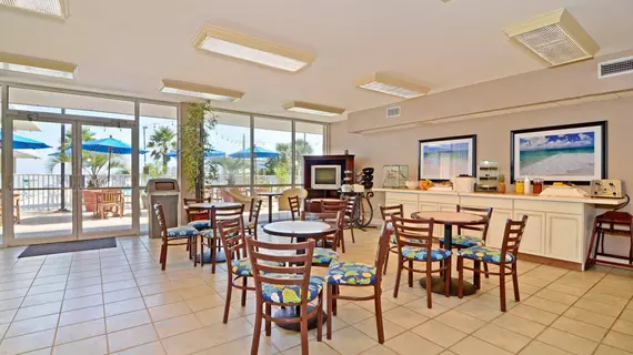 Best Western Navarre Waterfront | Florida - Pensacola (ve civarı) - Navarre