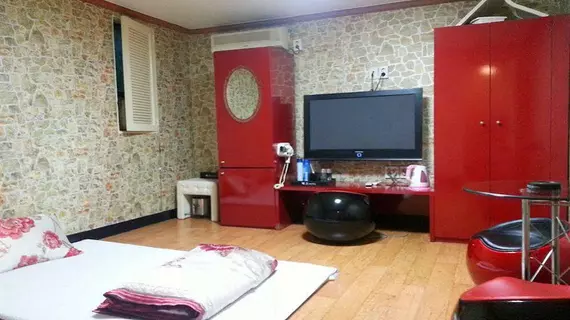 Alpha Guesthouse | Gyeonggi - Seul (ve civarı) - Mapo