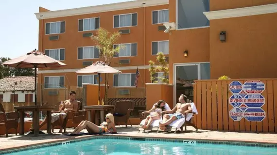 BEST WESTERN PLUS Newport Beach Inn | Kaliforniya - Orange County - Newport Beach