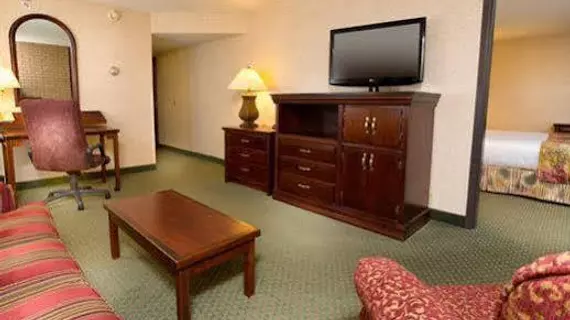 Drury Inn & Suites Kansas City Airport | Missouri - Kansas City (ve civarı) - Kansas