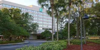 Embassy Suites International Drive Jamaican Court