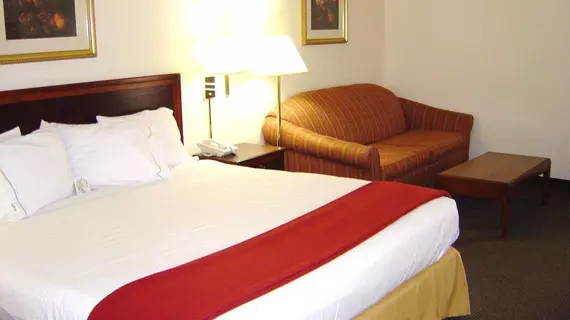 Holiday Inn Express Marshfield - Springfield Area | Missouri - Springfield (ve civarı) - Marshfield