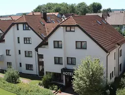 Hotel Flora Möhringen | Baden-Wuerttemberg - Rems-Murr-Kreis - Stuttgart (ve civarı) - Stuttgart