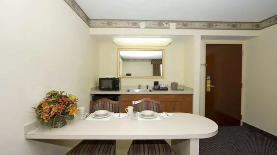 Hampton Inn & Suites-Atlanta Airport North-I-85 | Georgia - Atlanta (ve civarı) - East Point