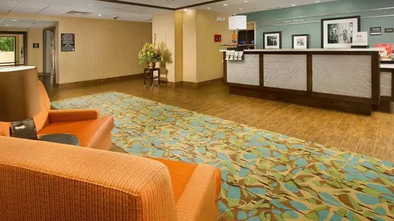 Hampton Inn Lake Charles | Louisiana - Lake Charles (ve civarı) - Lake Charles