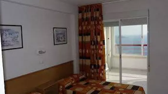 Apartamentos Beni-Beach | Valencia Bölgesi - Alicante (vilayet) - Marina Baja - Benidorm