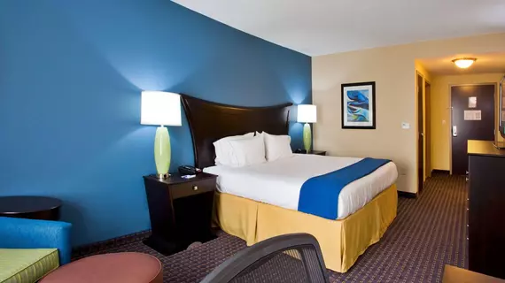 Holiday Inn Express Hotel & Suites Largo-Clearwater | Florida - St. Petersburg - Clearwater (ve civarı) - Largo