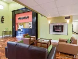 Comfort Inn Mansfield | Teksas - Fort Worth (ve civarı) - Mansfield