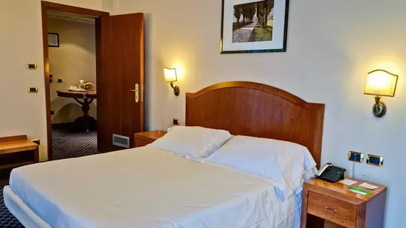 Garden Hotel | Umbria - Terni (vilayet) - Terni