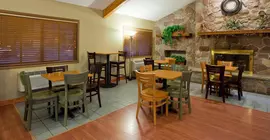 Americinn Hotel and Suites- Rice Lake | Wisconsin - Rice Lake (ve civarı) - Rice Lake