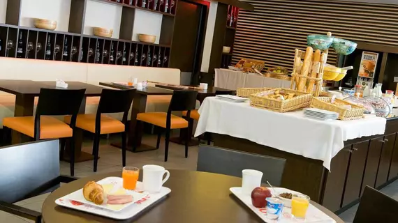 ibis Madrid Calle Alcala | Madrid Özerk Topluluğu - Madrid (ve civarı) - Madrid