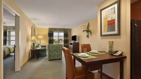 Homewood Suites by Hilton Palm Desert | Kaliforniya - Imperial County - Palm Springs (ve civarı) - Palm Desert