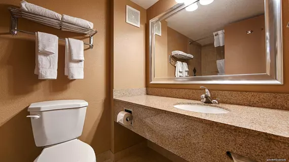 Quality Inn and Suites Denver Stapleton | Kolorado - Denver (ve civarı) - Denver - Northeast Park Hill