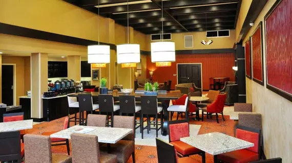 Homewood Suites by Hilton Doylestown, PA | Pensilvanya - Bucks County - Philadelphia (ve civarı) - Warrington