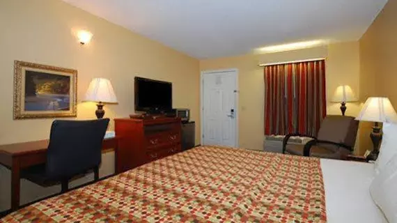 Quality Inn Decatur | Alabama - Huntsville (ve civarı) - Decatur