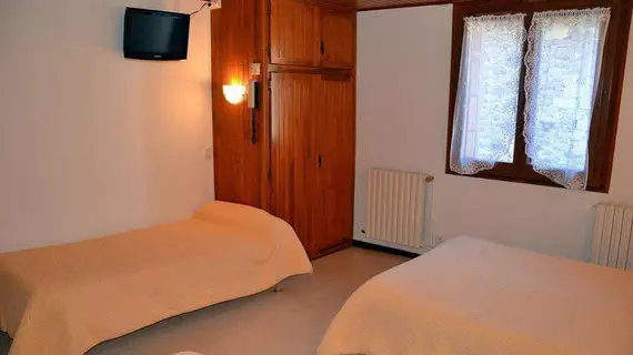 Hotel L'ancienne Auberge | Occitanie - Pyrenees-Orientales (Doğu Pireneler) - Bolquere