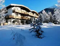 Hotel Christina | Tirol - Innsbruck (ve civarı) - Seefeld in Tirol