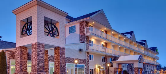 Holiday Inn Express Mackinaw City | Michigan - Mackinaw City