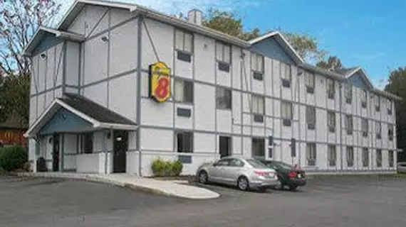 Super 8 Suffolk Tidewater | Virginia - Norfolk - Virginia Beach (ve civarı) - Suffolk