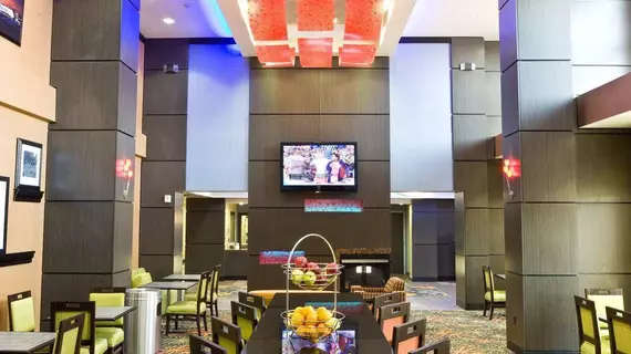 Hampton Inn and Suites Tulsa Central | Oklahoma - Tulsa (ve civarı) - Tulsa