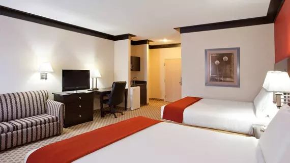 Holiday Inn Express Oakwood Village | Ohio - Cleveland (ve civarı) - Oakwood Village