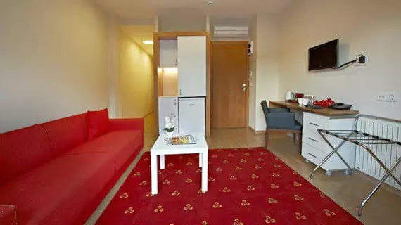 Taksim Plussuite Hotel |  Istanbul  - Beyoğlu - Sütlüce Mahallesi