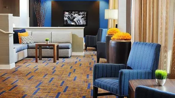 Courtyard by Marriott San Antonio Airport | Teksas - San Antonio (ve civarı) - San Antonio - Kuzey San Antonio - SAT Havalimanı