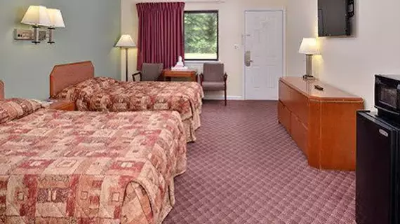 Rodeway Inn Groton | Connecticut - Mystic - New London (ve civarı) - Groton - Long Hill