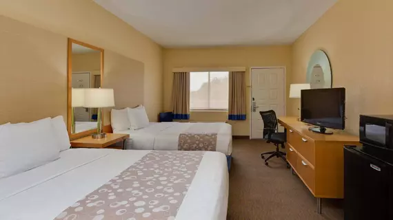 La Quinta Inn & Suites by Wyndham Ft. Myers-Sanibel Gateway | Florida - Fort Myers (ve civarı) - Fort Myers